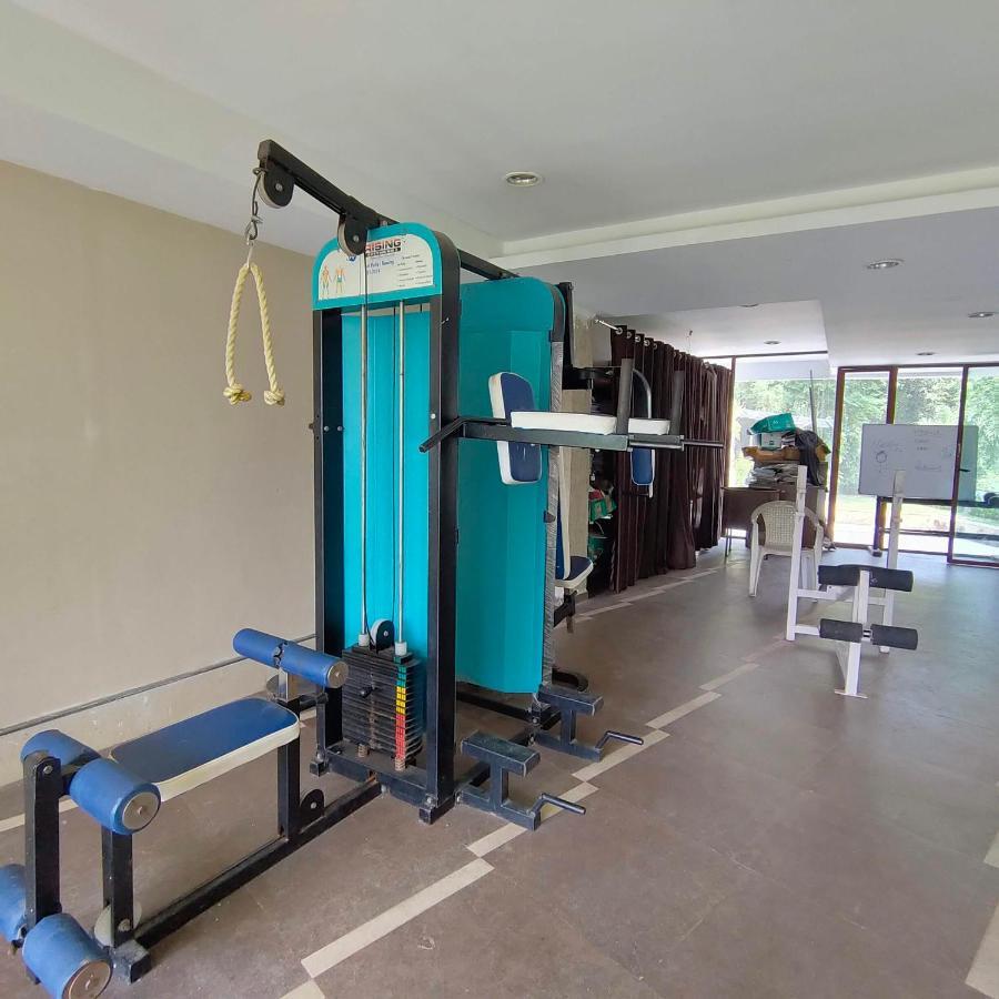 Silverador Resort Thane Exterior photo